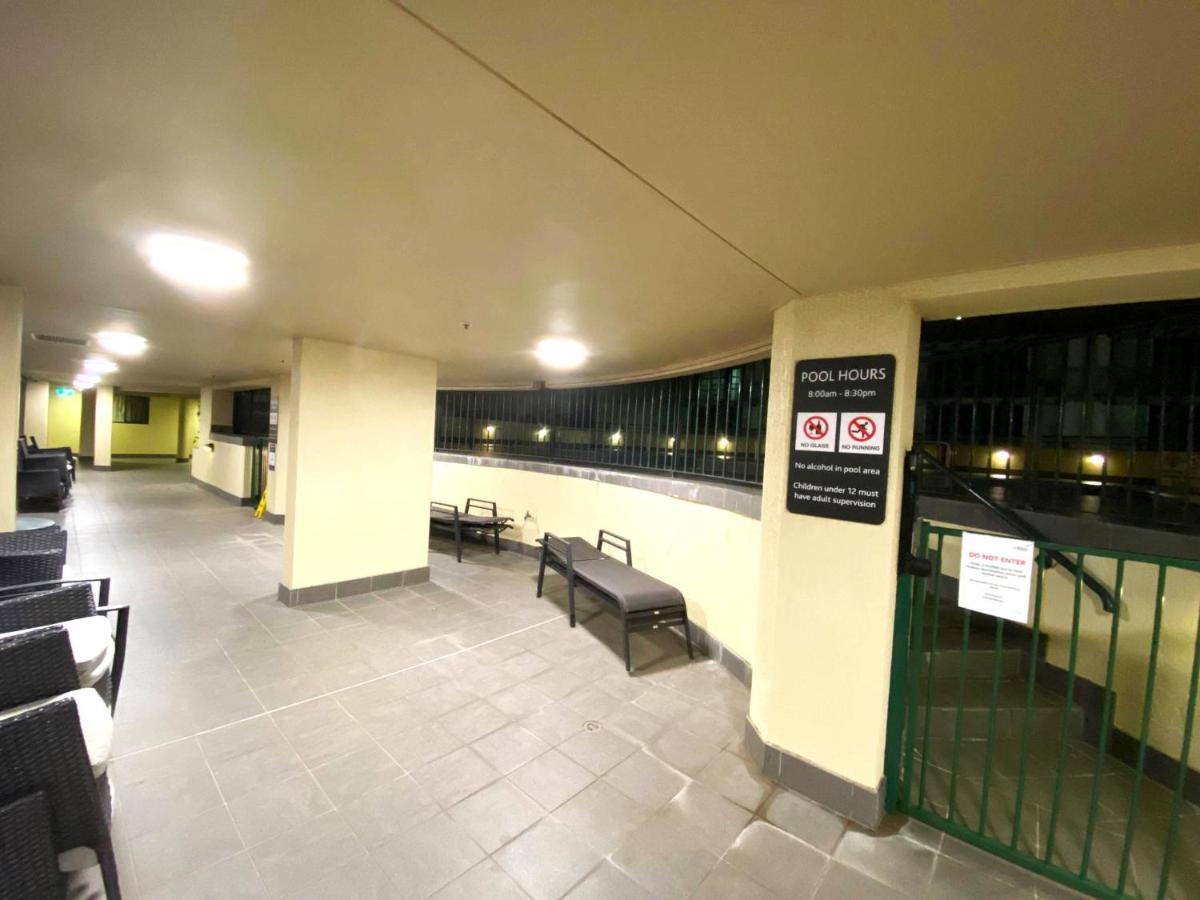 2 Bed 2 Bath Apartment In Braddon, Canberra - Pool, Gym And Free Parking Екстериор снимка
